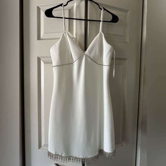 Lena white mini dress with rhinestones - Picture 4 of 7